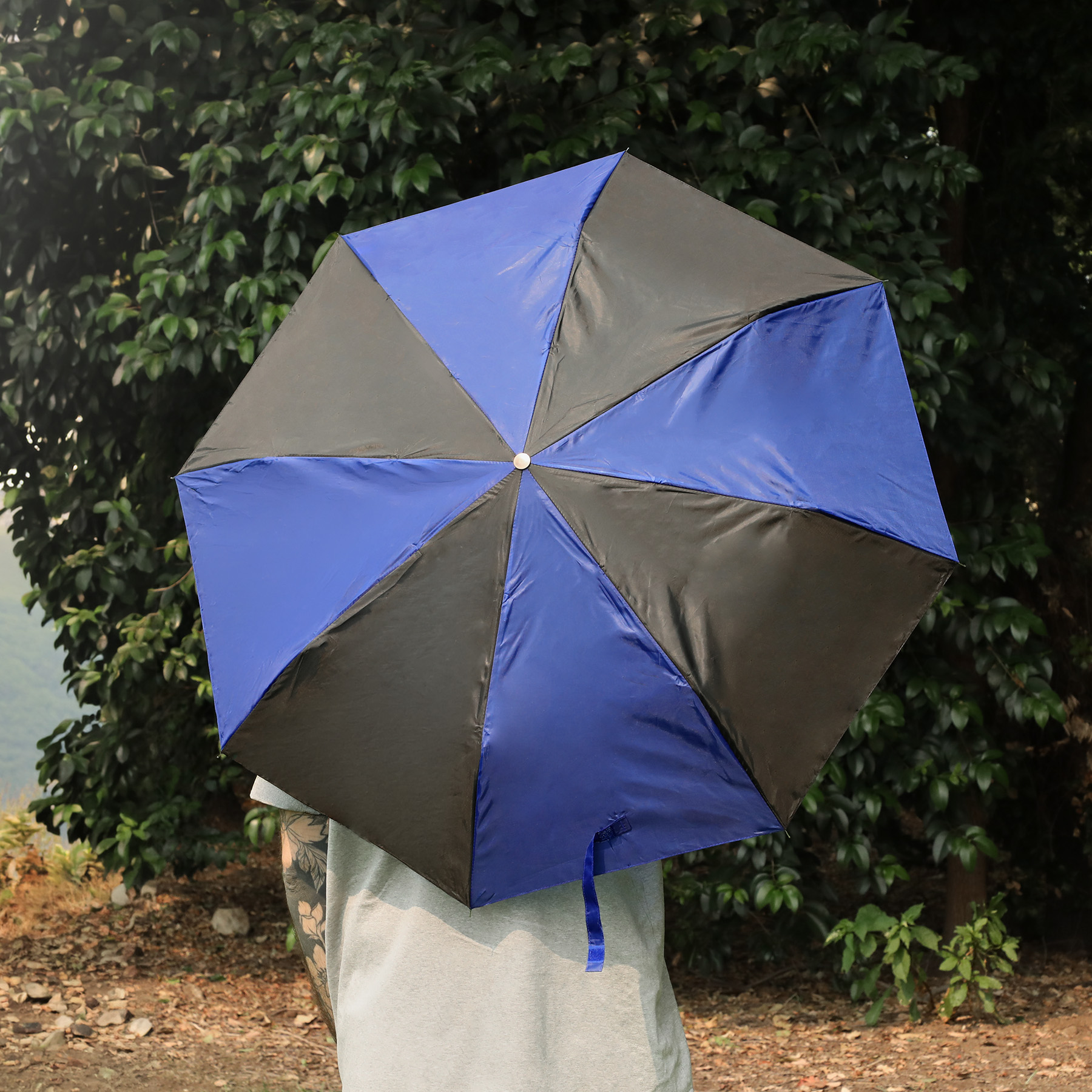 42" Arc Budget Telescoping Umbrella 1