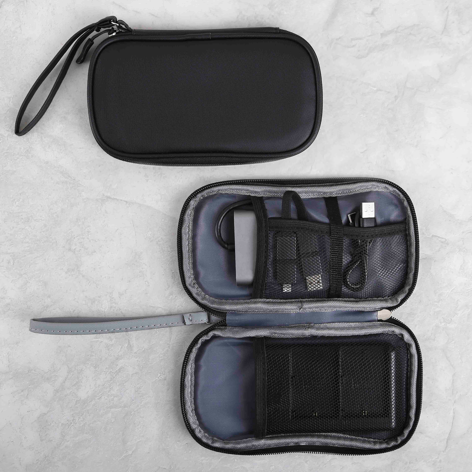 Nova Clutch 600D RPET Tech Organizer 1