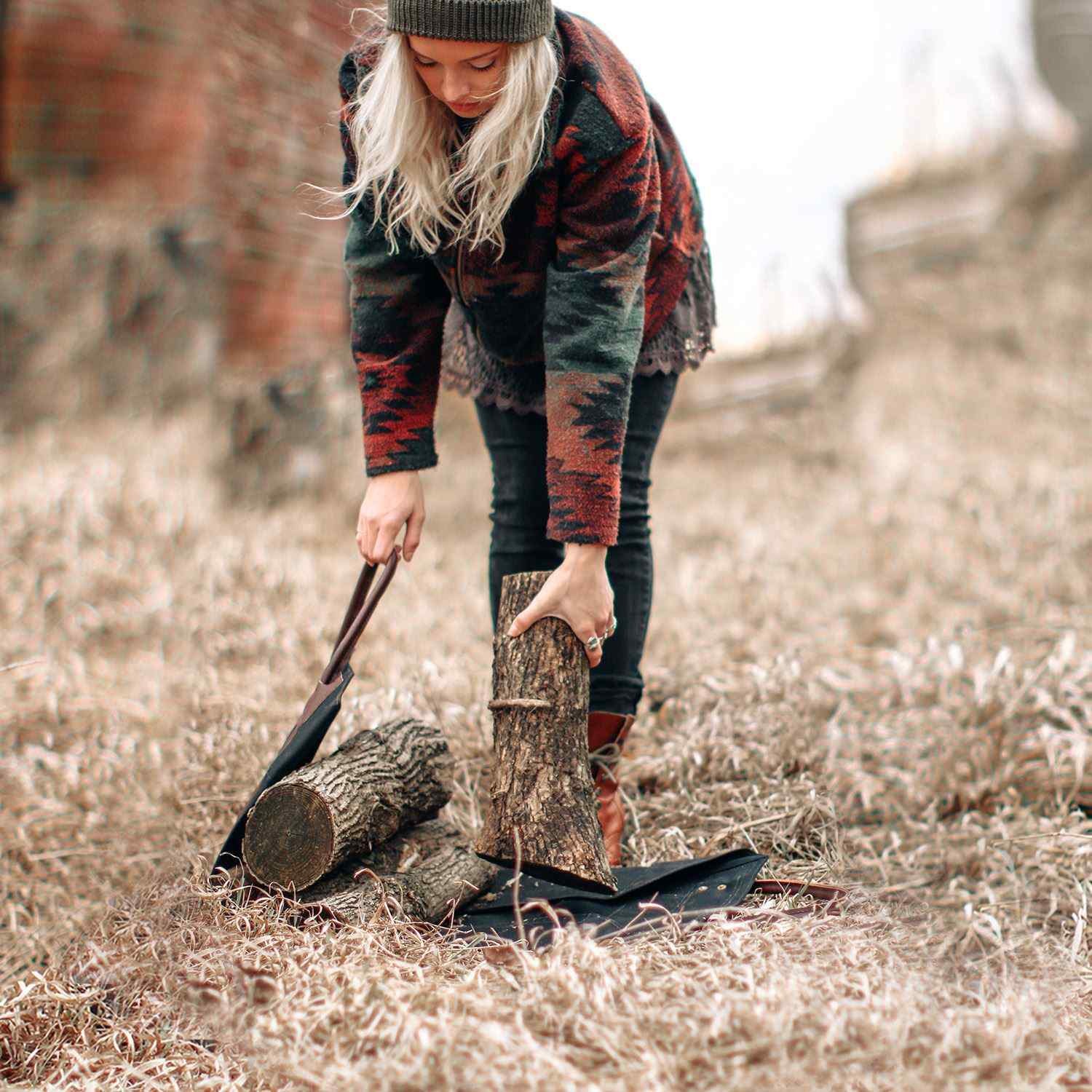 Duluth Pack™ Log Carrier 1