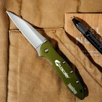 Kershaw® Leek - Olive - 1660-OLIVE - Lifestyle 3 Kershaw® Leek - Olive - 1660-OLIVE - Lifestyle 3