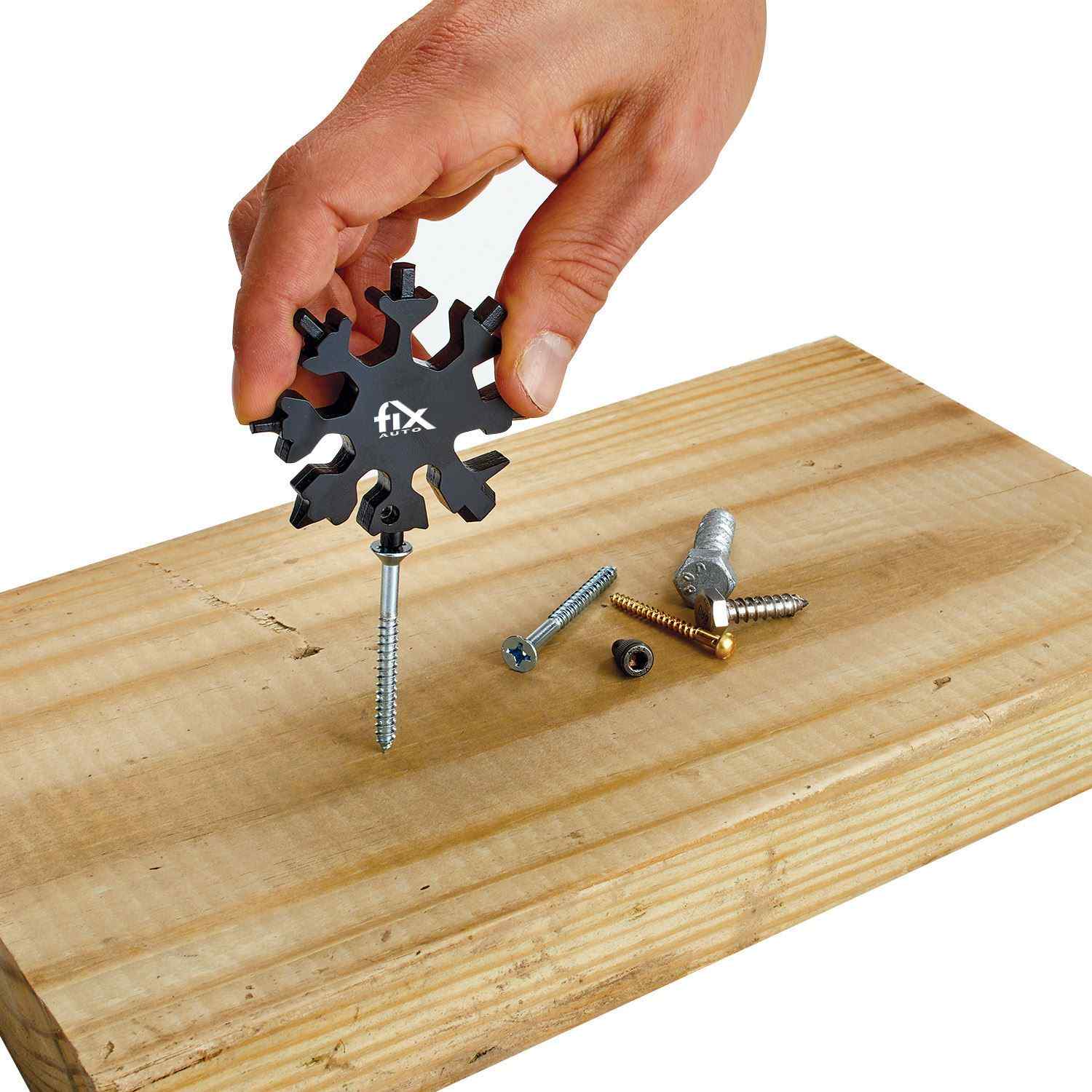 Cedar Creek® Snowflake Multi Tool 1
