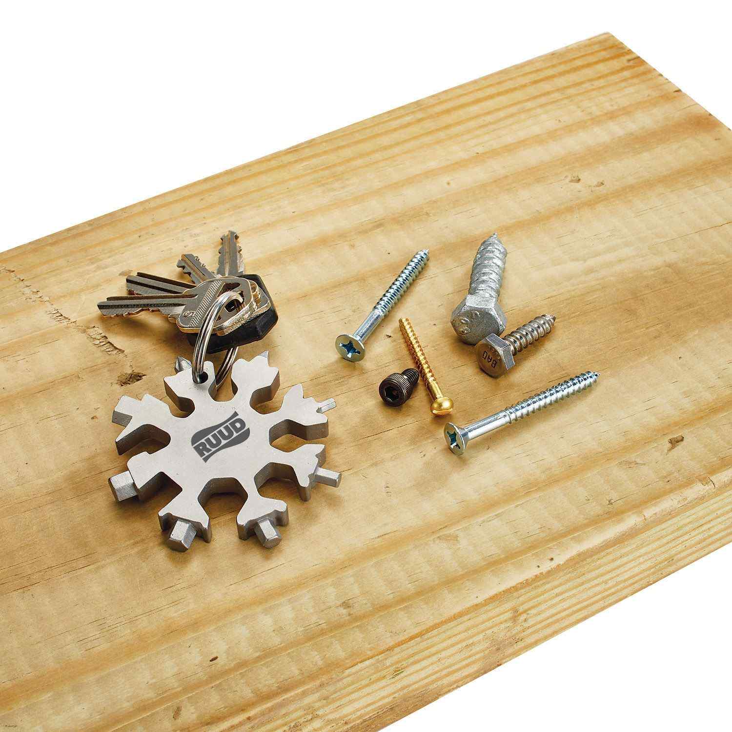 Cedar Creek® Snowflake Multi Tool 1