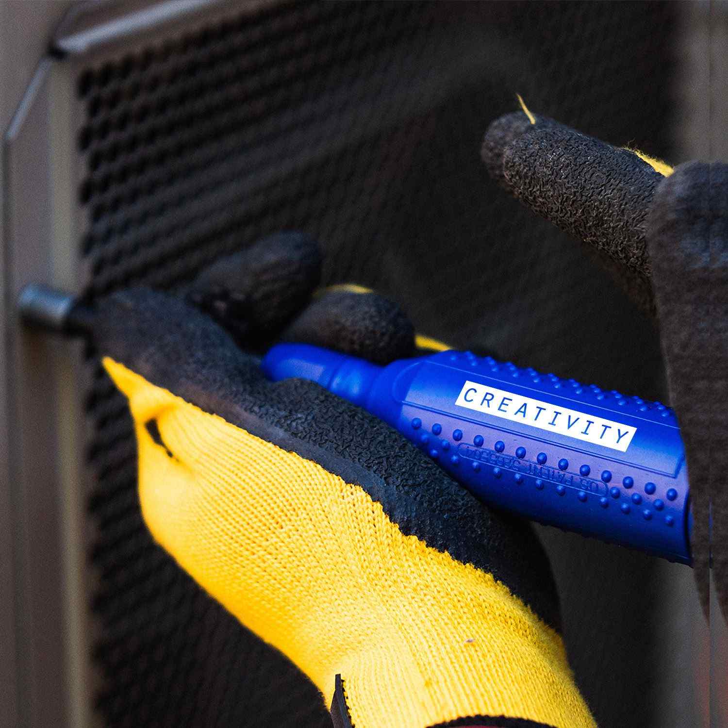 MEGAPRO® 15-In-1 Multi Bit Screwdriver 1