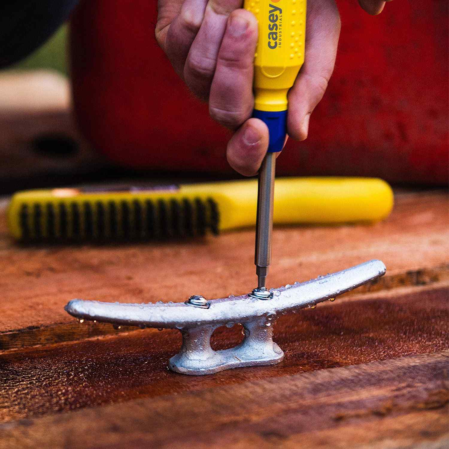 MEGAPRO® 15-In-1 Multi Bit Screwdriver 1