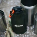Vapur® Eclipse Folding Anti-Bottle 1L - Lifestyle 2 Vapur® Eclipse Folding Anti-Bottle 1L - Lifestyle 2