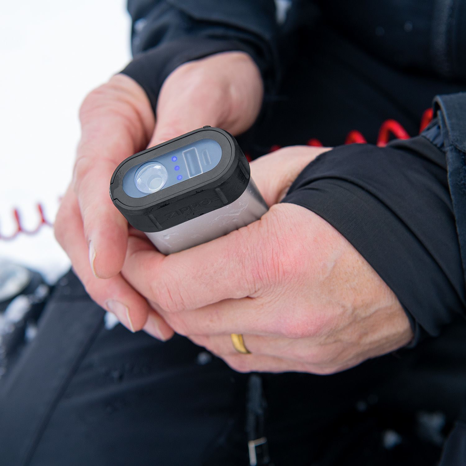 Zippo® Heatbank™ 6 PRO Rechargeable Hand Warmer 1