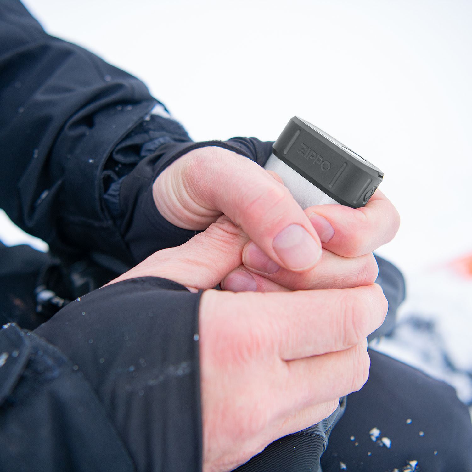 Zippo® Heatbank™ 6 PRO Rechargeable Hand Warmer 1