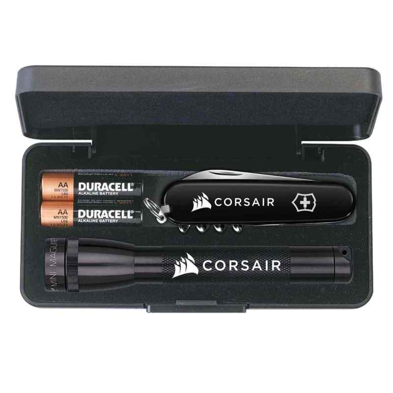 Mini Maglite® With Large Victorinox® Swiss Army Knife 1 Mini Maglite® With Large Victorinox® Swiss Army Knife 1