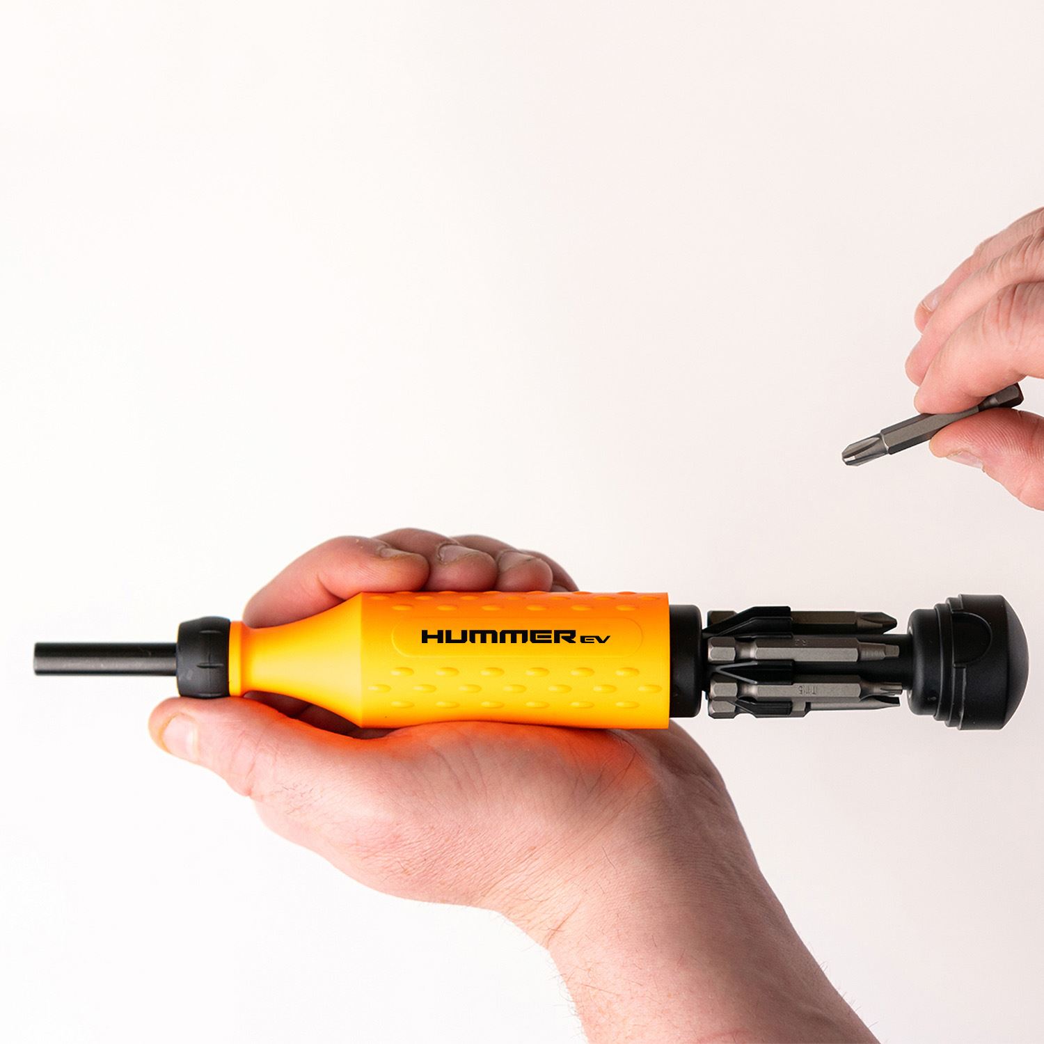 MEGAPRO® 8-In-1 Multi Bit Screwdriver 1