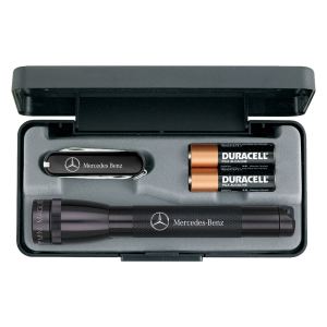 Mini Maglite® With Victorinox® Classic Swiss Army Knife 1 Mini Maglite® With Victorinox® Classic Swiss Army Knife 1