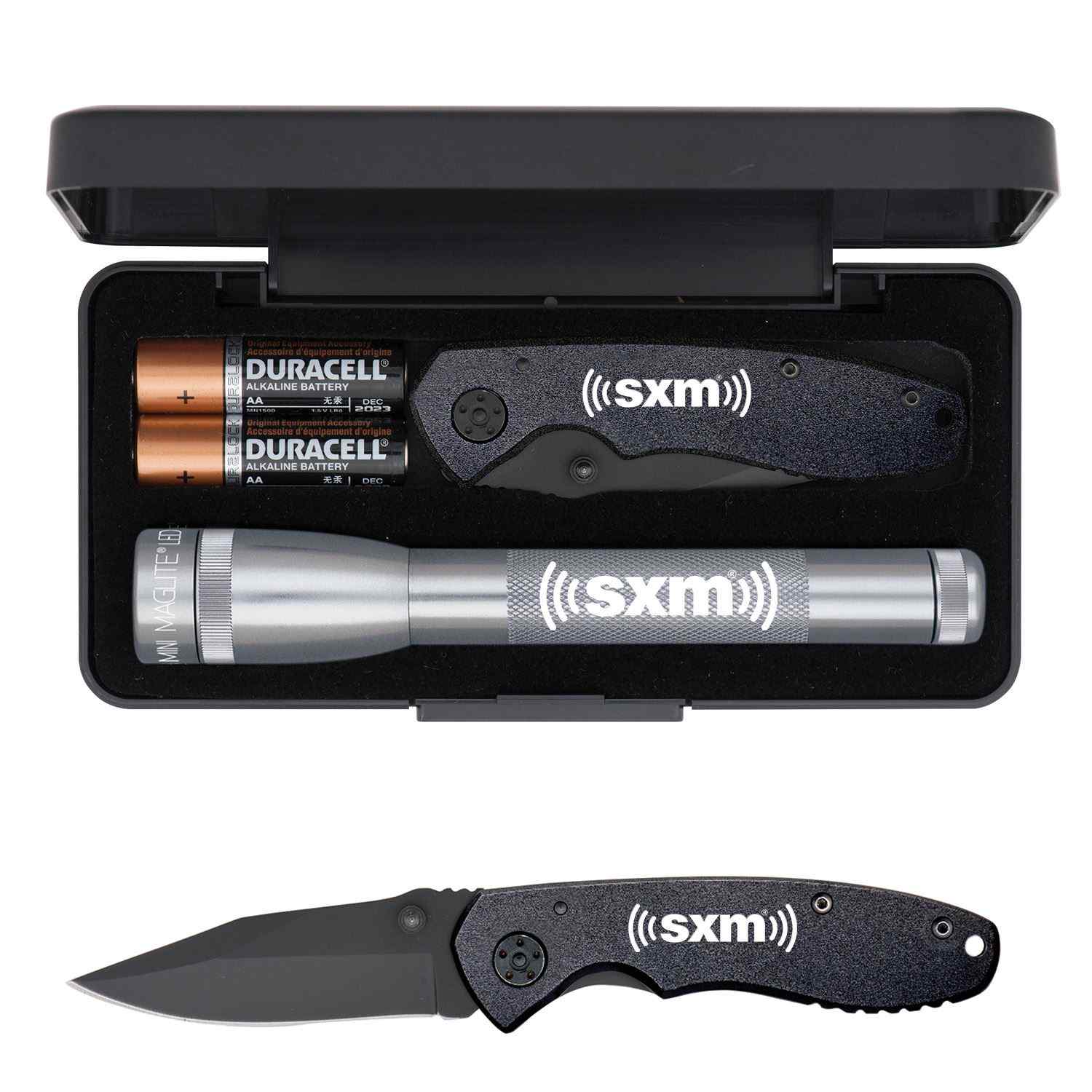 "AA" LED Mini Maglite® With Warhawk Pocket Knife 1