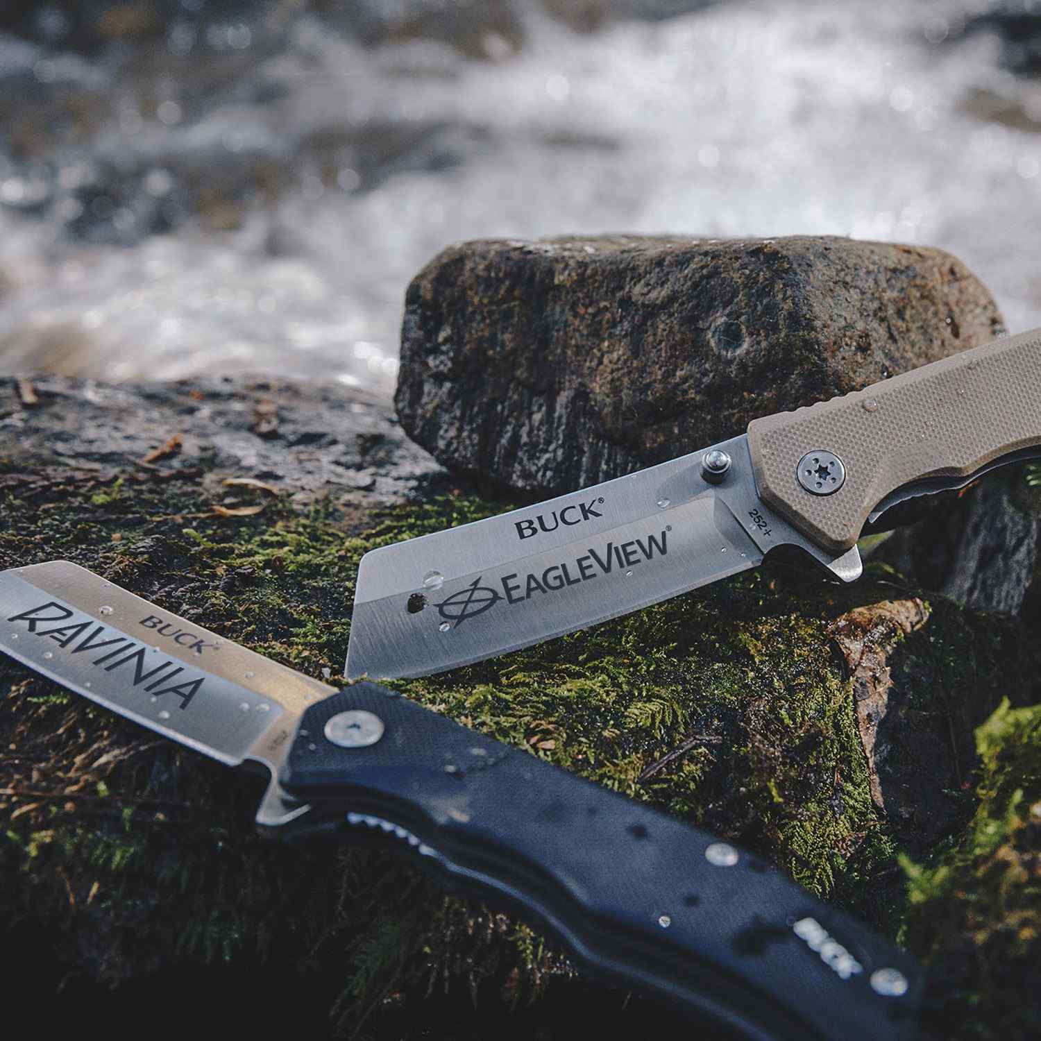 Buck® Trunk Knife 1
