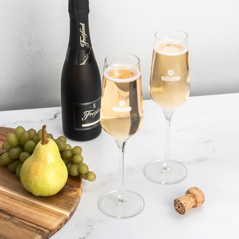 Pod Etched Flute Glass 8.5 Oz. 1 Pod Etched Flute Glass 8.5 Oz. 1