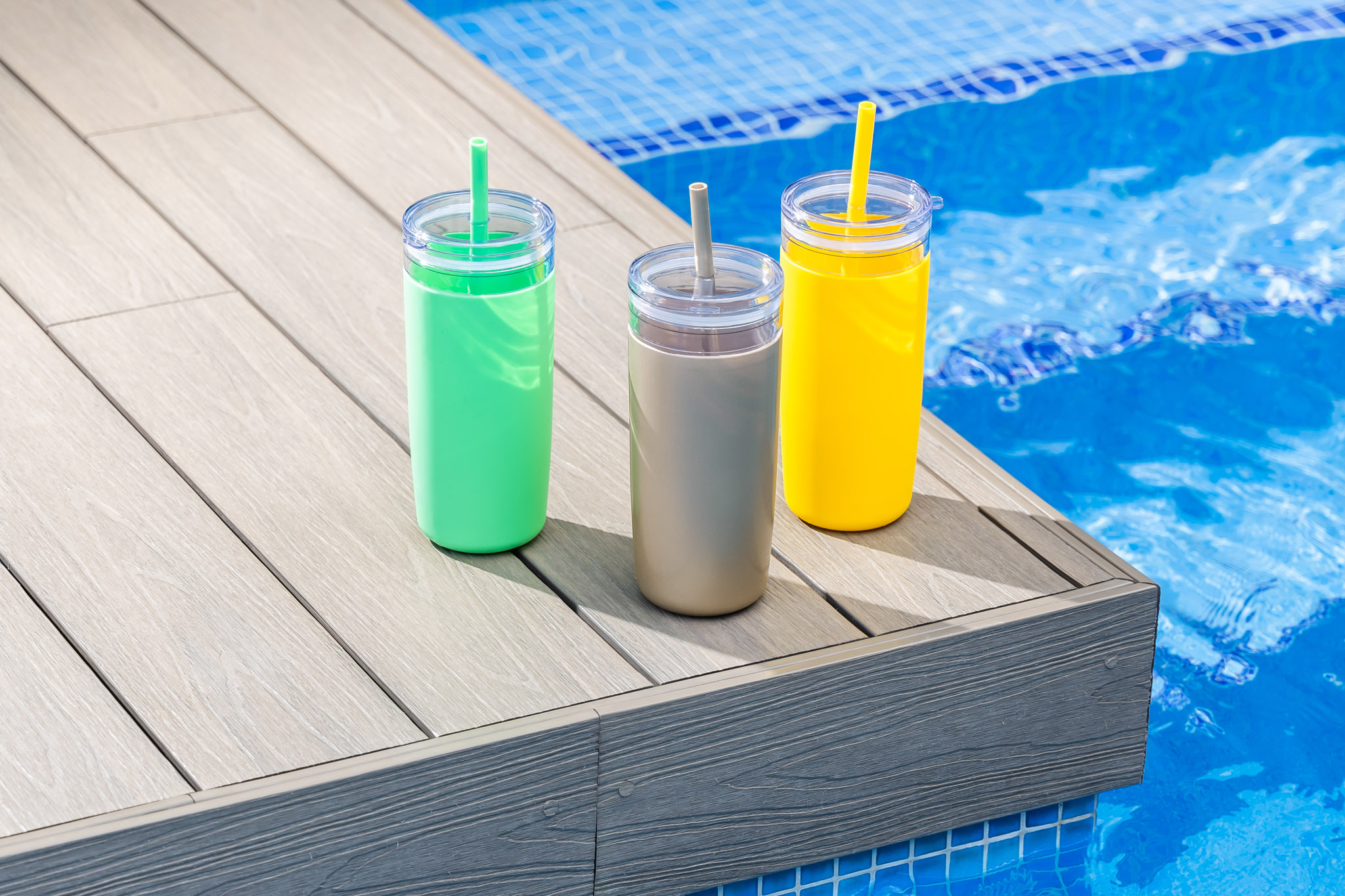 32 oz Bermuda Tumbler 1