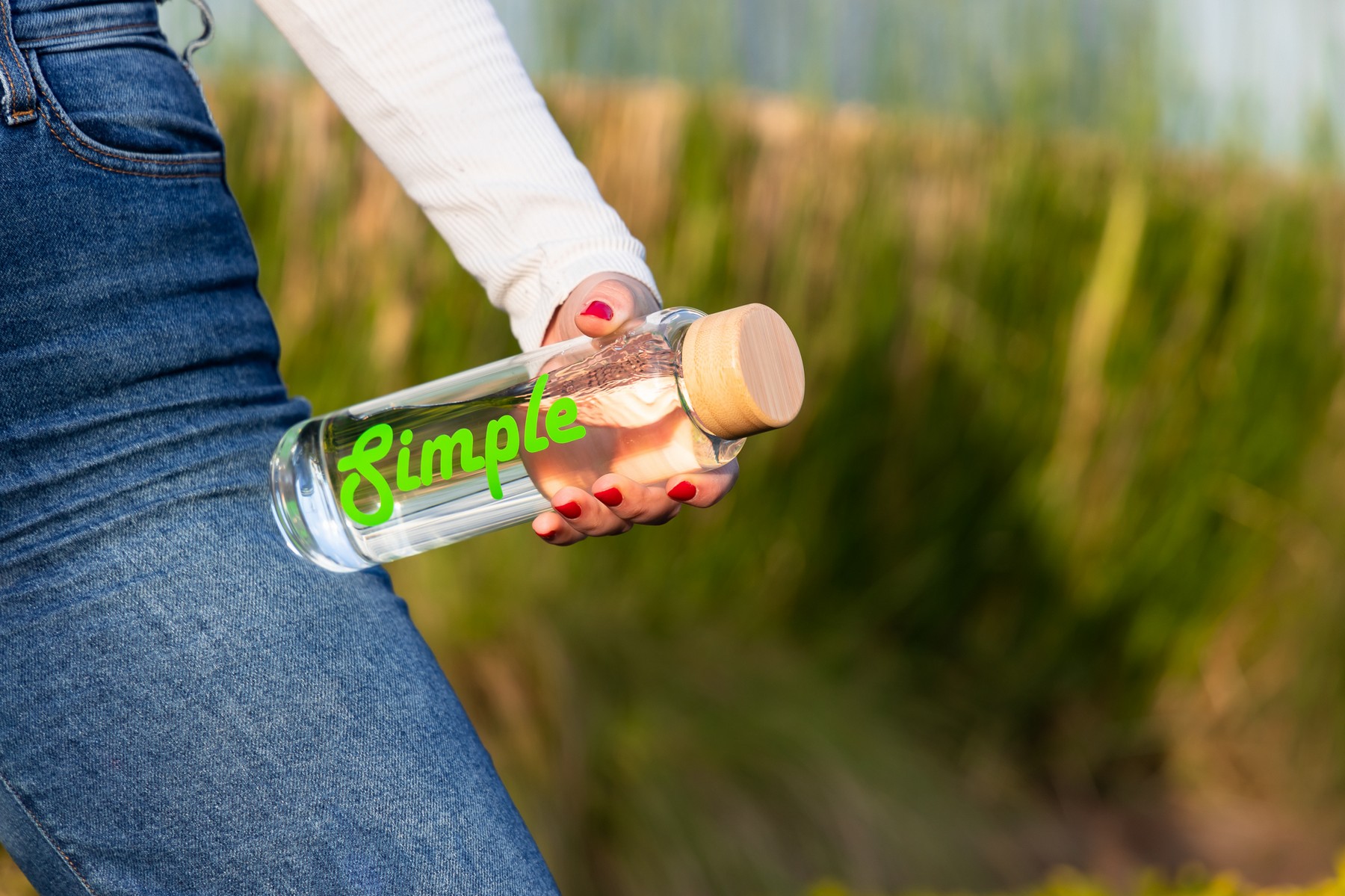 18.6 oz Simple Bottle 2