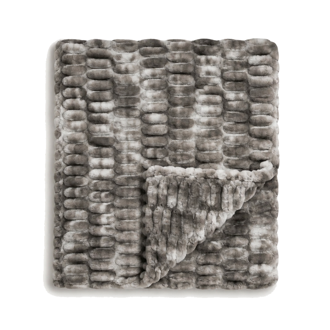 Signature Cloud Luxe Throw Blanket 2