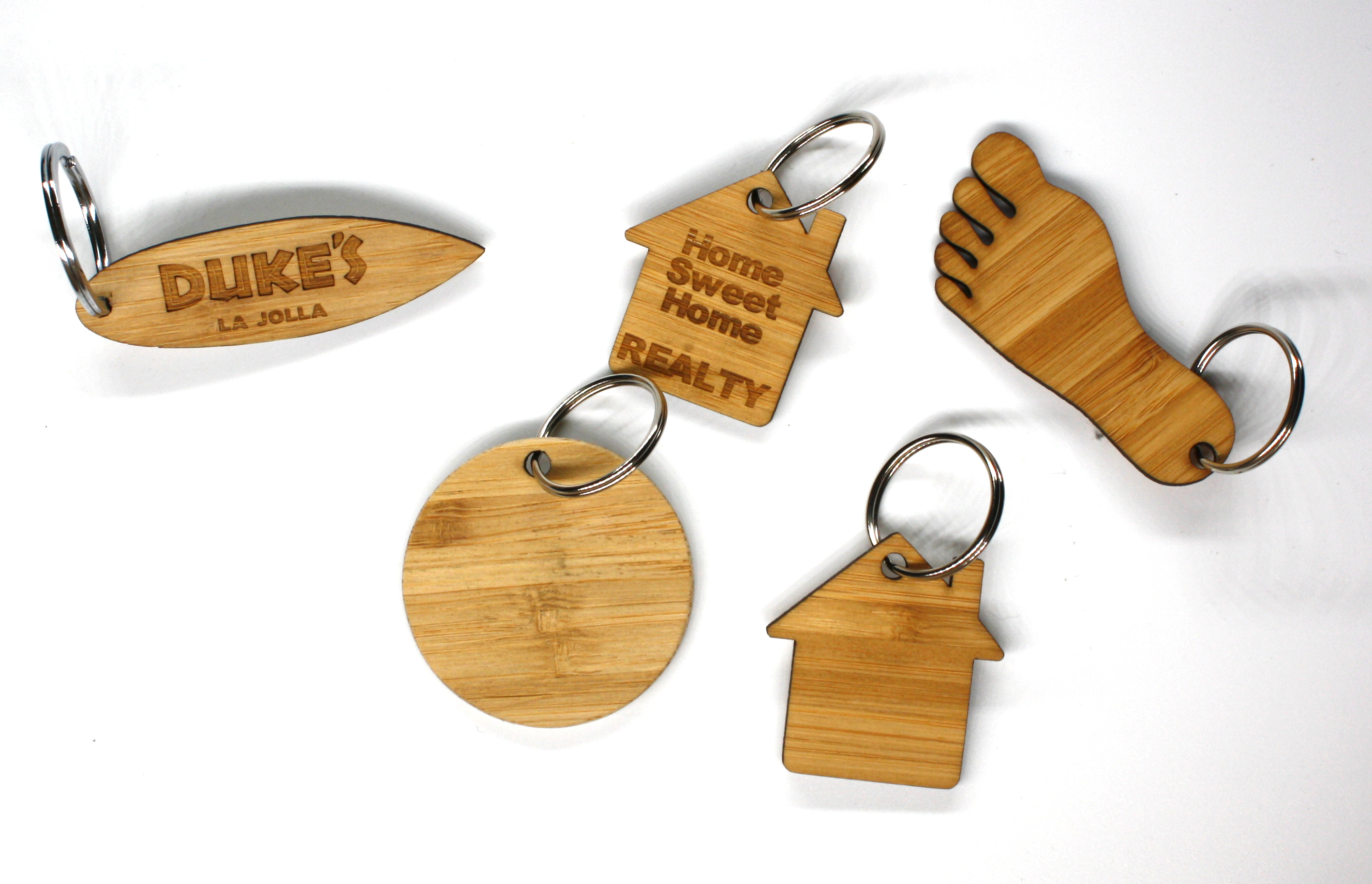 Small Wooden Keychain in Solid Bamboo (MIDDLEFORK) 1