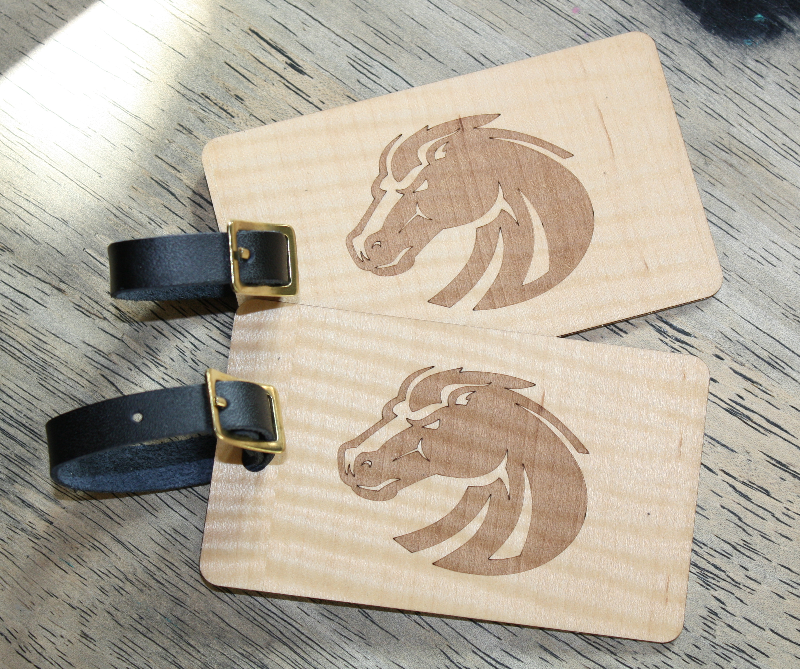 Slim Wooden Engraved Luggage Tags (JARBRIDGE) 1