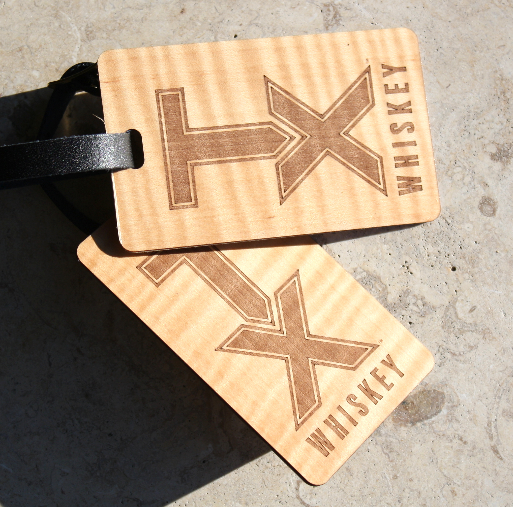 Slim Wooden Engraved Luggage Tags (JARBRIDGE) 1