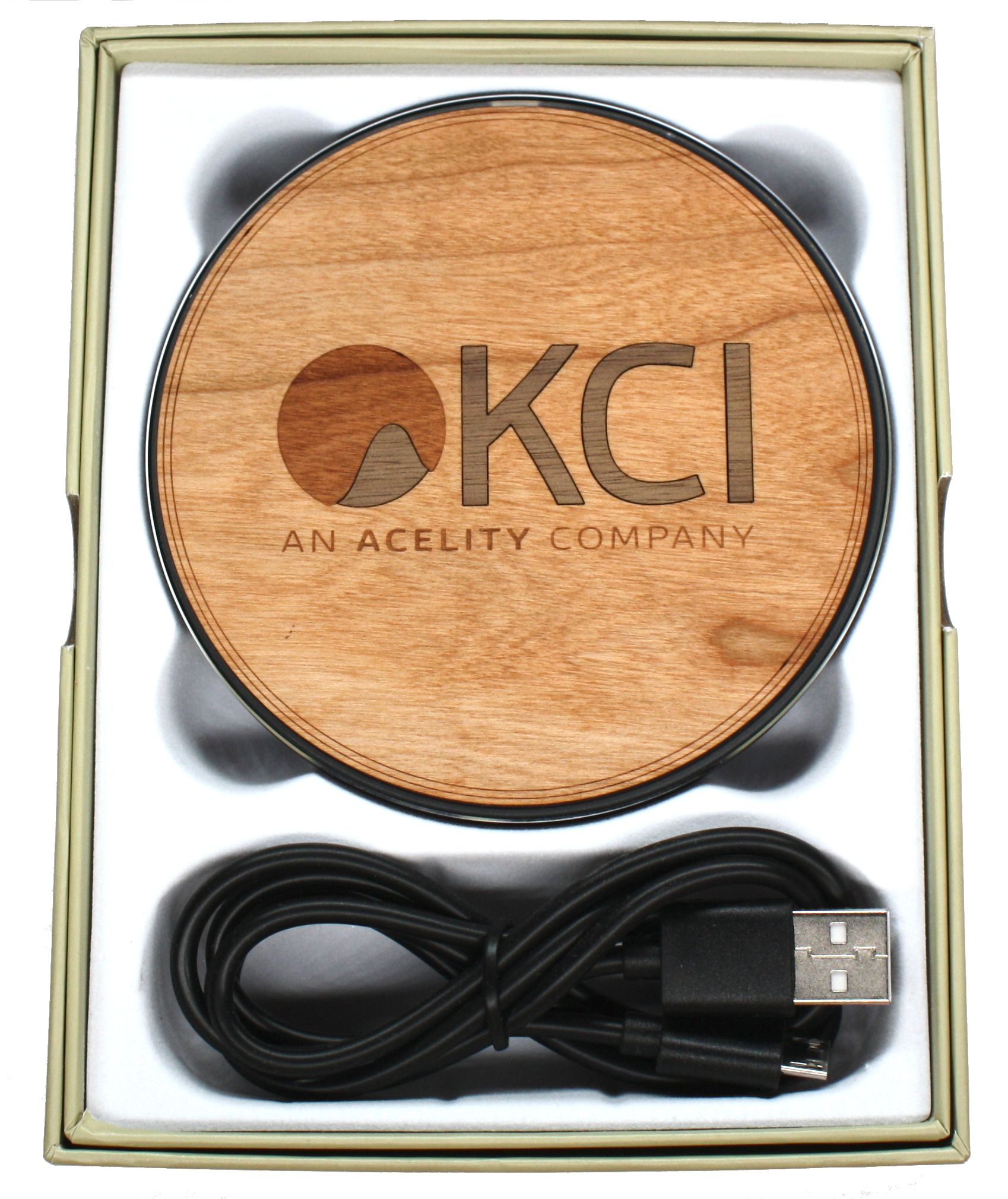 Wooden Qi Wireless Fast Charger (BADGER) 1