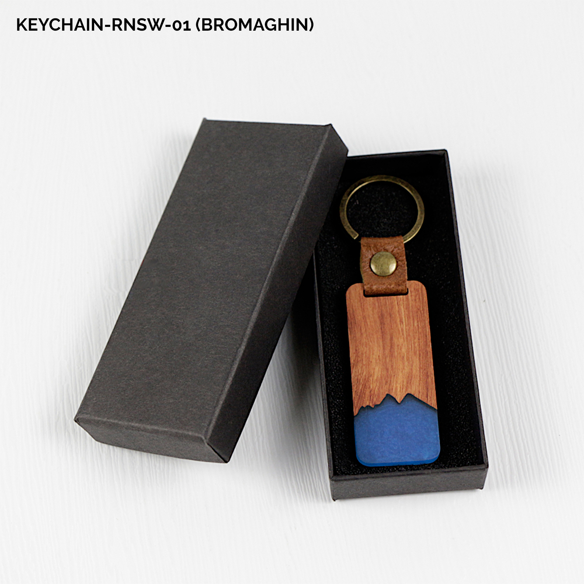 Resin & Wood Keychain (BROMAGHIN) 1