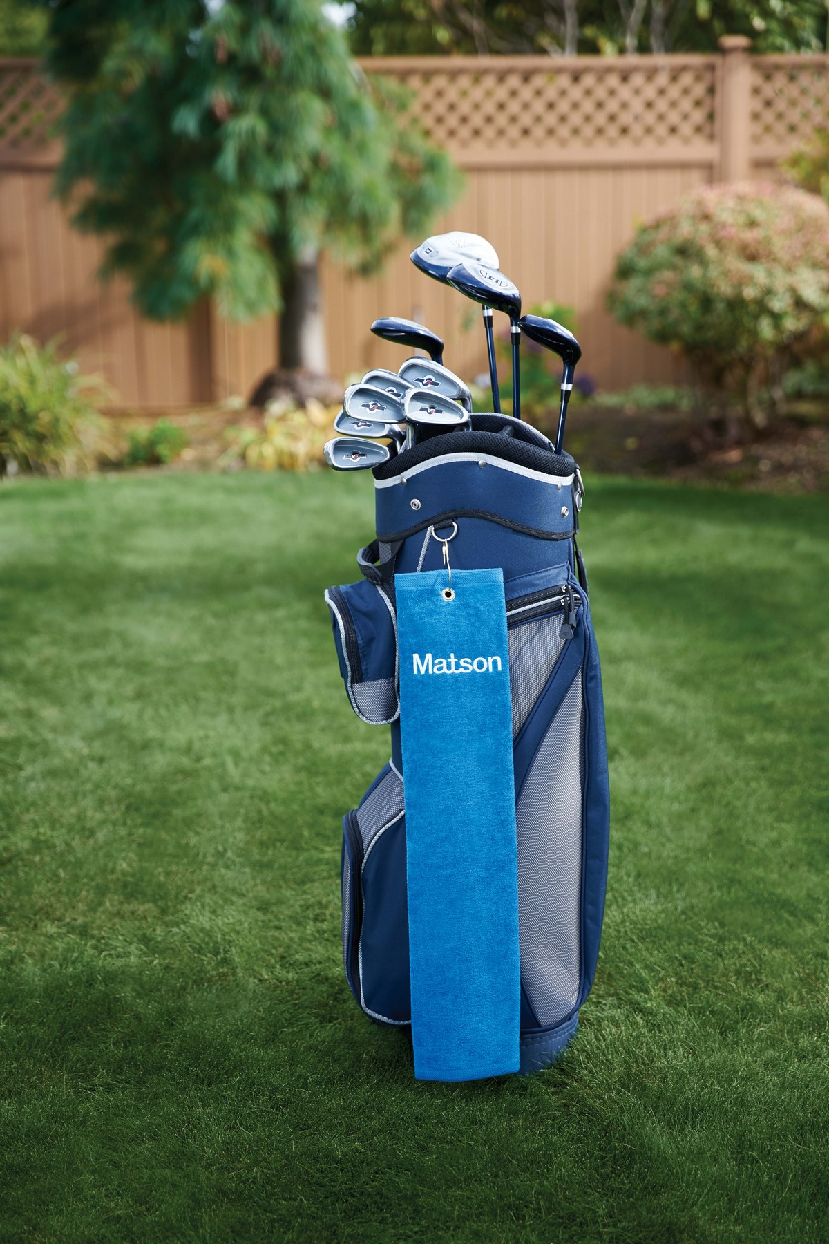 The Platinum Collection Golf Towel w/ Tri-Fold Grommet (Embroidery) 1