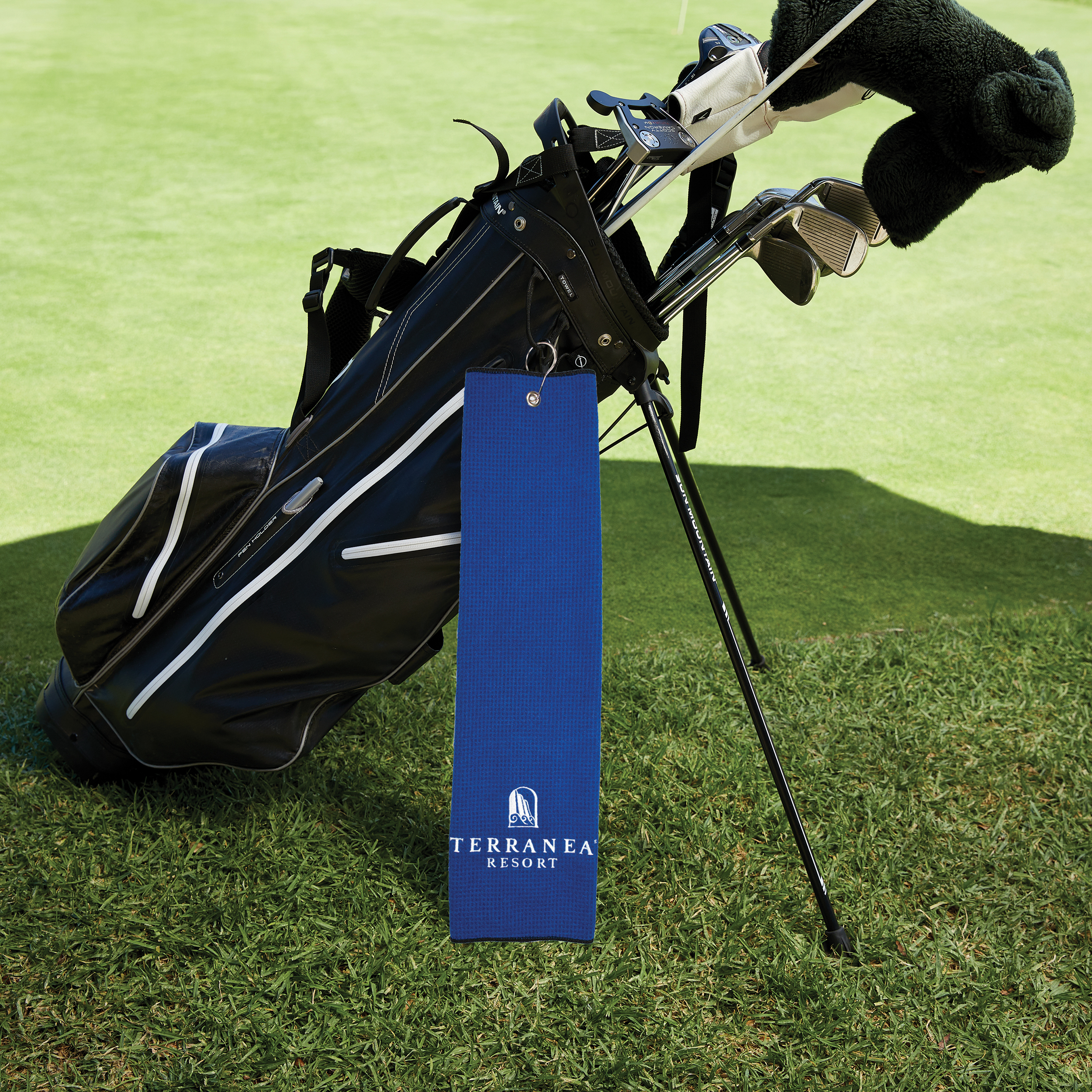 Microfiber Waffle Golf Towel with Tri-Fold Grommet (Embroidery) 1