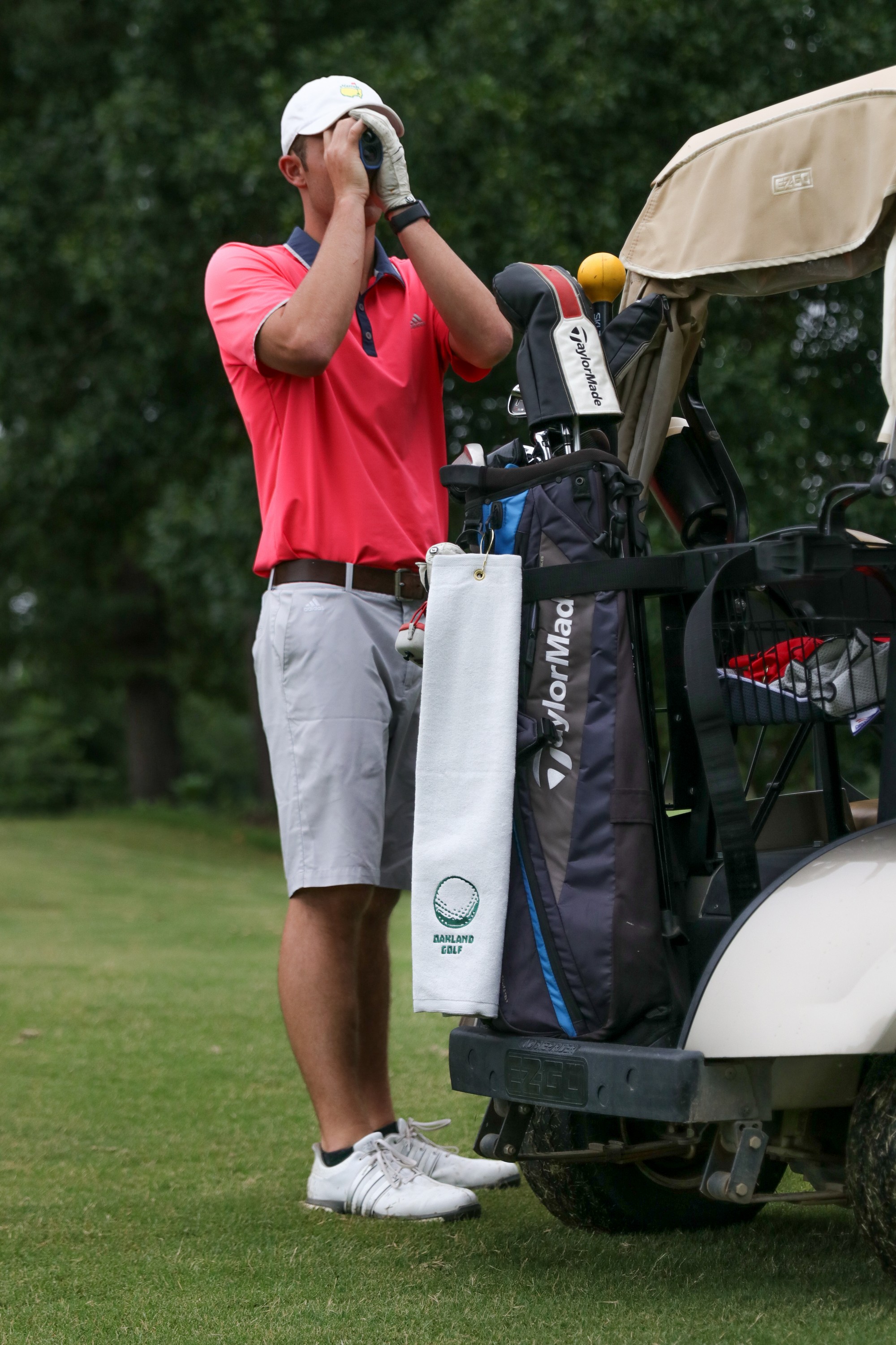 The Platinum Collection Golf Towel w/ Tri-Fold Grommet (Screen Print) 1