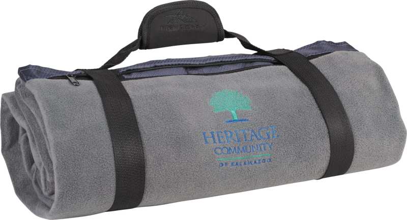 High Sierra Oversize Picnic Blanket 1 High Sierra Oversize Picnic Blanket 1