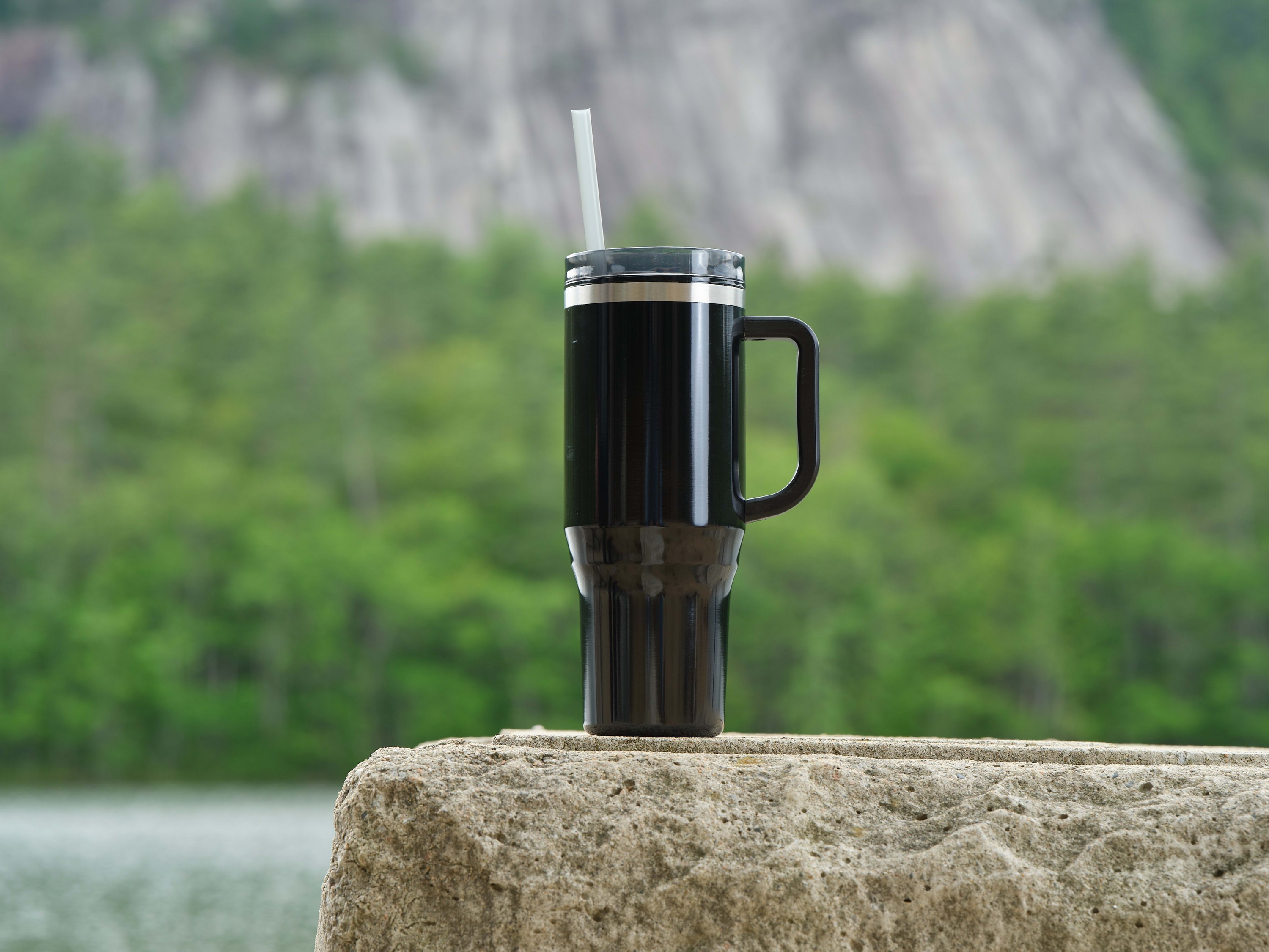 Thor 40 oz Eco-Friendly Straw Tumbler 1