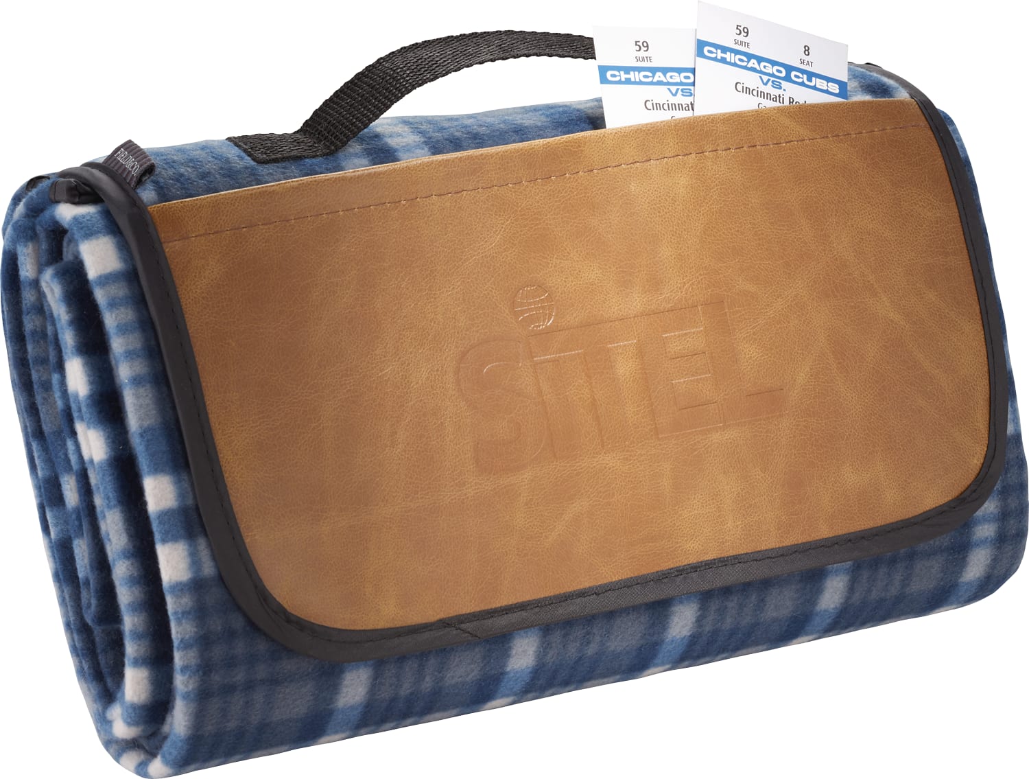 Field & Co.® Picnic Blanket 1