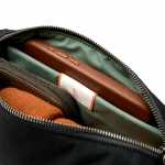Bellroy Classic Sling 3L - 4400-27BKFront Bellroy Classic Sling 3L - 4400-27BKFront