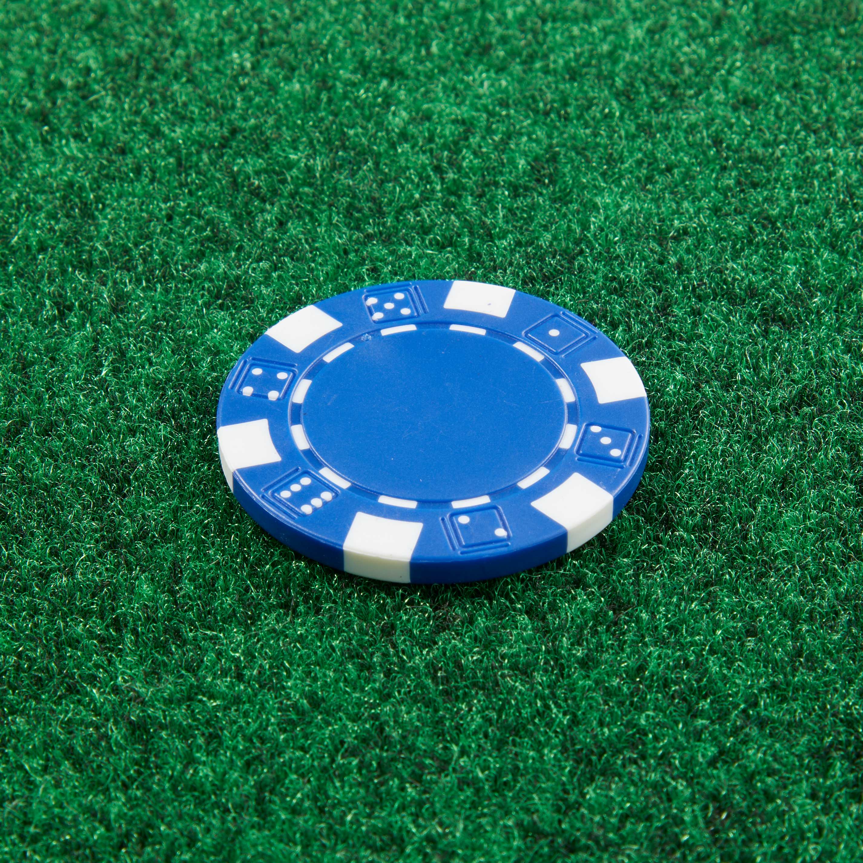 Recycled Poker Chip Ball Marker 1