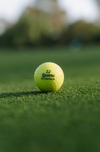 Srixon Q-STAR ULTISPEED Golf Balls - 12 Pack 1
