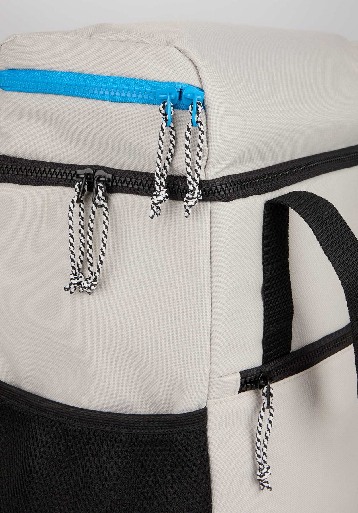 Glacial RPET Backpack Cooler 1