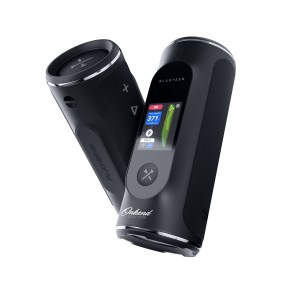 Bluetees Player Pro Touchscreen GPS Golf Speaker 1 Bluetees Player Pro Touchscreen GPS Golf Speaker 1