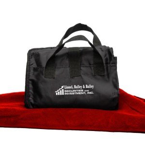 Fleece / Nylon Picnic Blanket 1 Fleece / Nylon Picnic Blanket 1