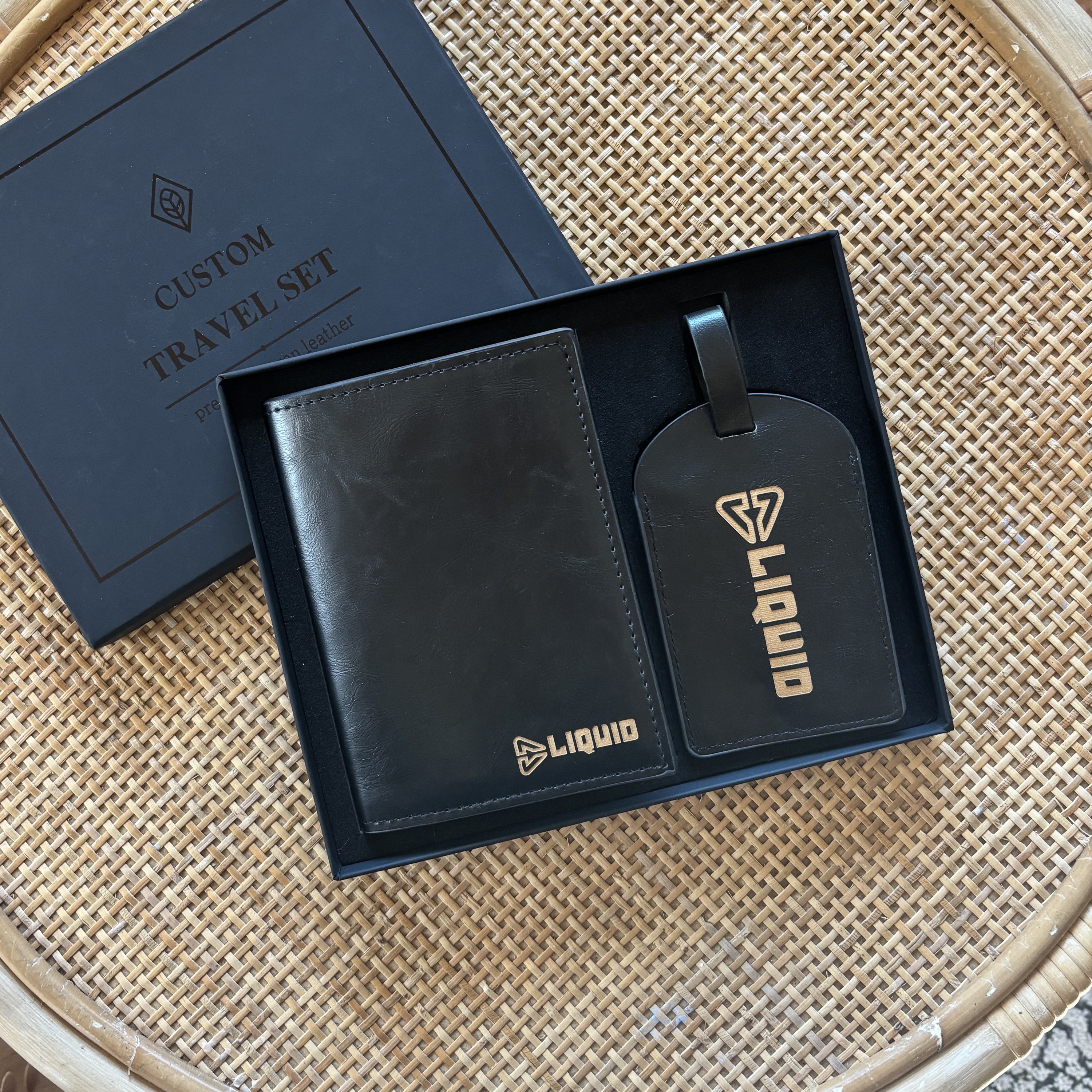 Travel Essentials Bundle - Black 1 Travel Essentials Bundle - Black 1