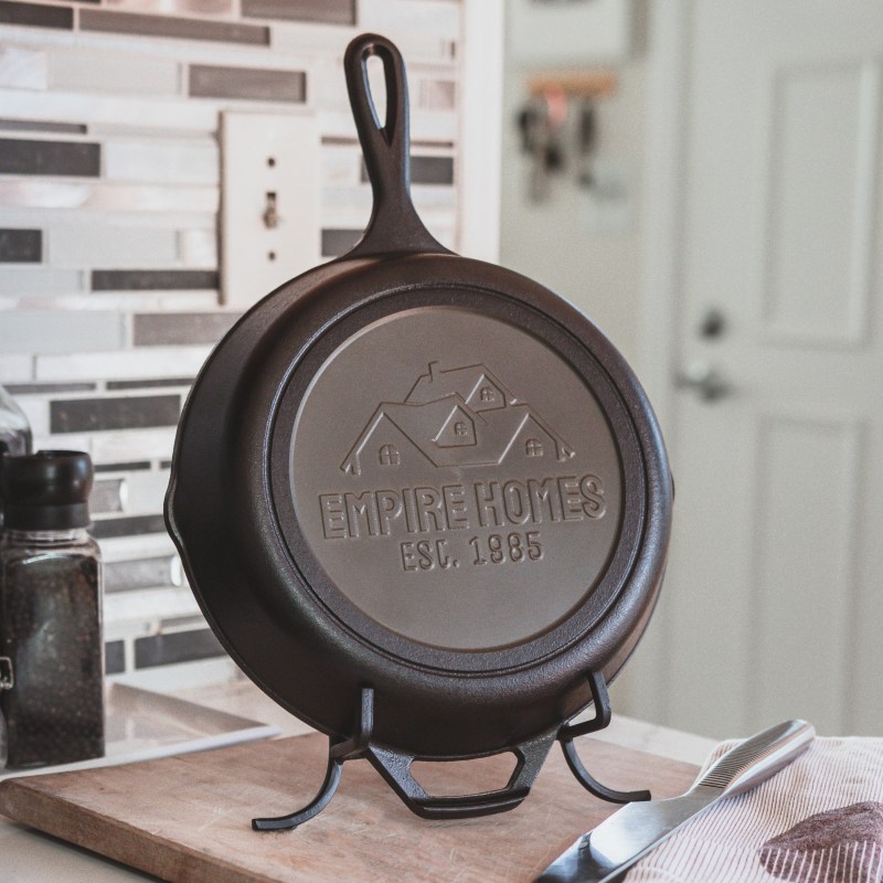 Cast Iron Skillet w/ Display Stand - 10.25" 1 Cast Iron Skillet w/ Display Stand - 10.25" 1