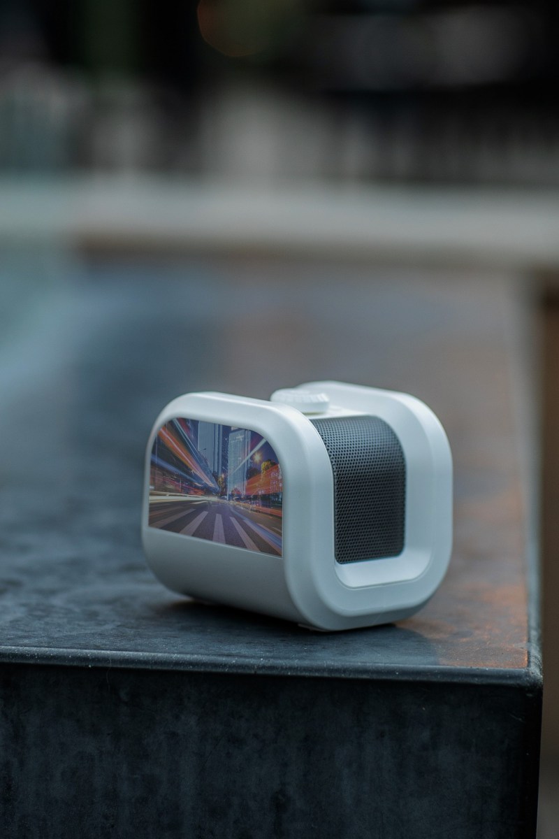 Boomz Speaker - White 1 Boomz Speaker - White 1