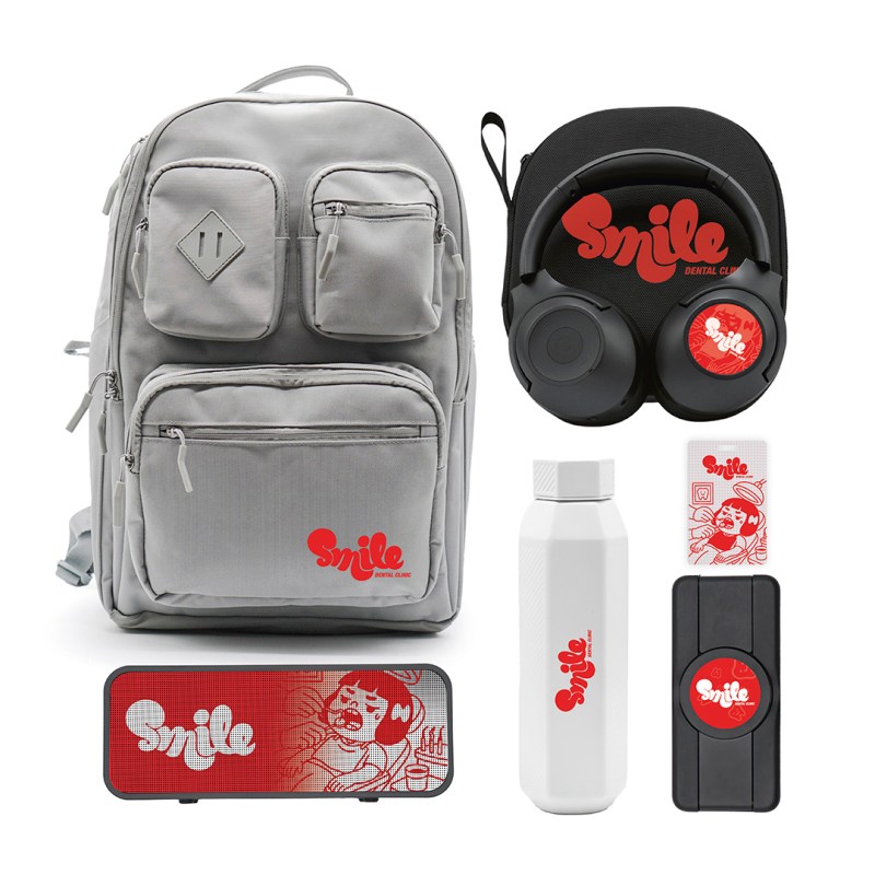 Ultimate Voyager Bundle 1 Ultimate Voyager Bundle 1