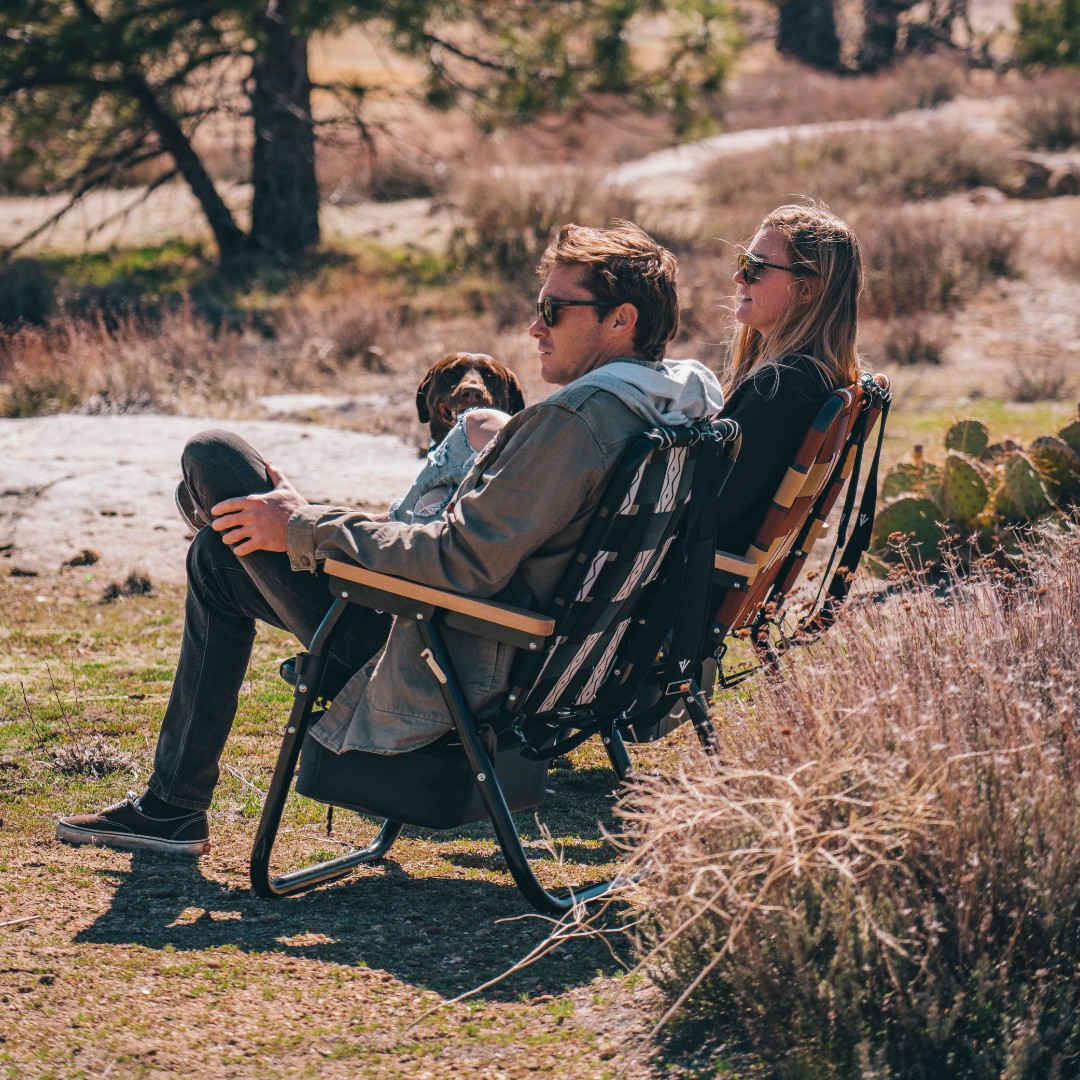Voyager™ LTE Outdoor Chair- Branded 1