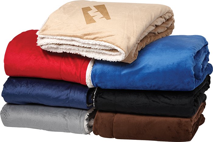 Oversize Micro-mink Sherpa Blanket 1 Oversize Micro-mink Sherpa Blanket 1