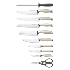 Oneida Preferred 18 Piece Cutlery Set 1 Oneida Preferred 18 Piece Cutlery Set 1