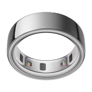Oura Ring 4 - Silver 1 Oura Ring 4 - Silver 1