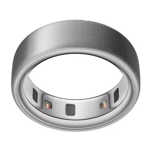 Oura Ring 4 - Brushed Silver 1 Oura Ring 4 - Brushed Silver 1
