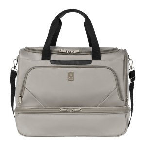 Travelpro Maxlite 5 Drop-Bottom Weekender 1 Travelpro Maxlite 5 Drop-Bottom Weekender 1