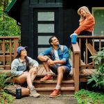 Logitech® Ultimate Ears EVERBOOM Speaker - Group (Lifestyle) Logitech® Ultimate Ears EVERBOOM Speaker - Group (Lifestyle)