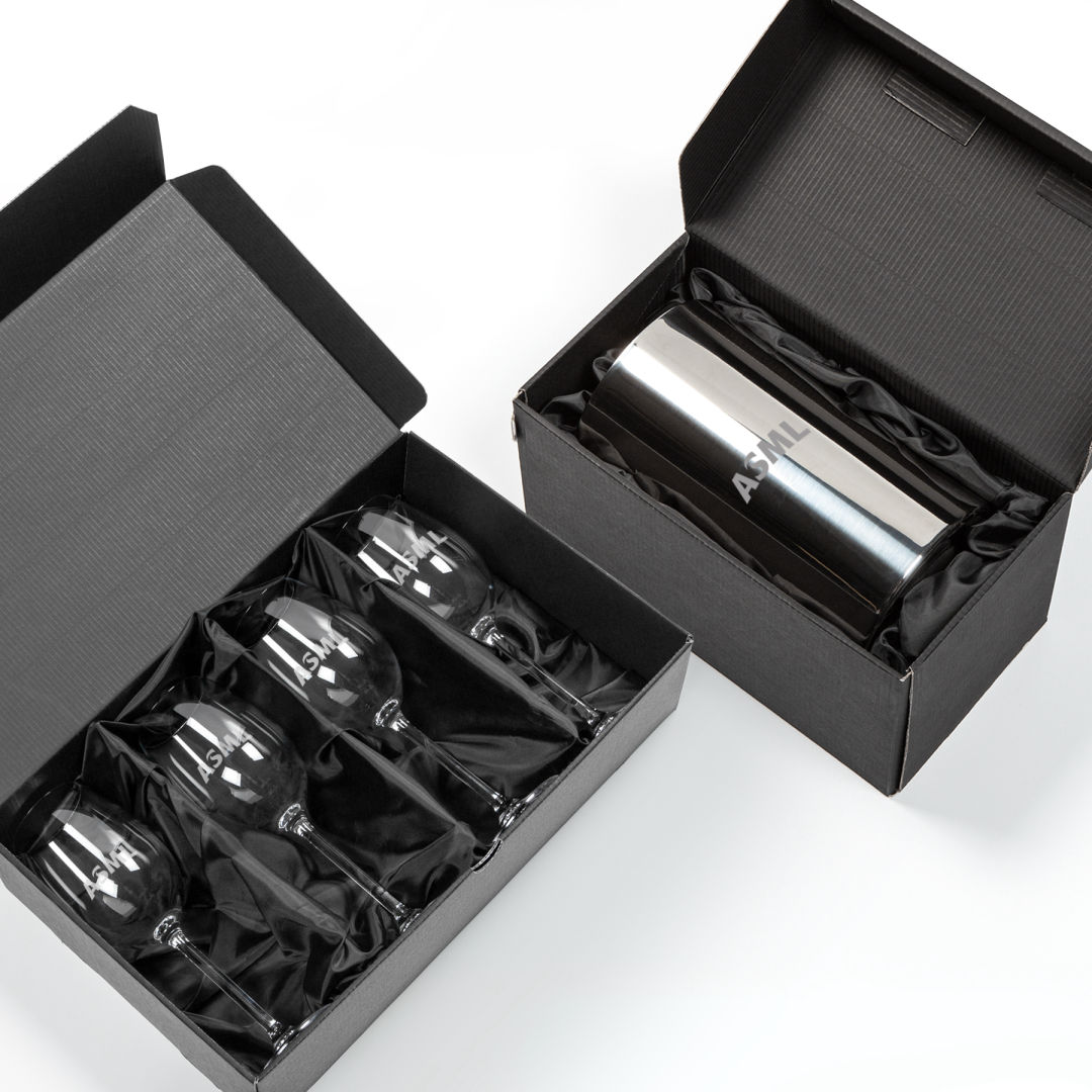 Jacobs Wine Cooler & Woodbridge Wine 1