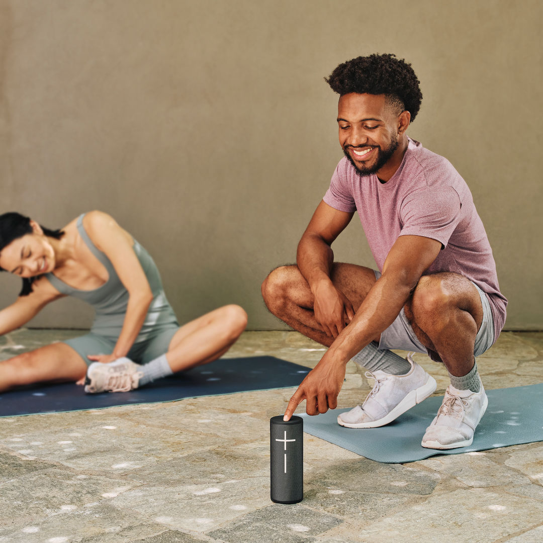 Logitech Ultimate Ears BOOM 4 Speaker 1